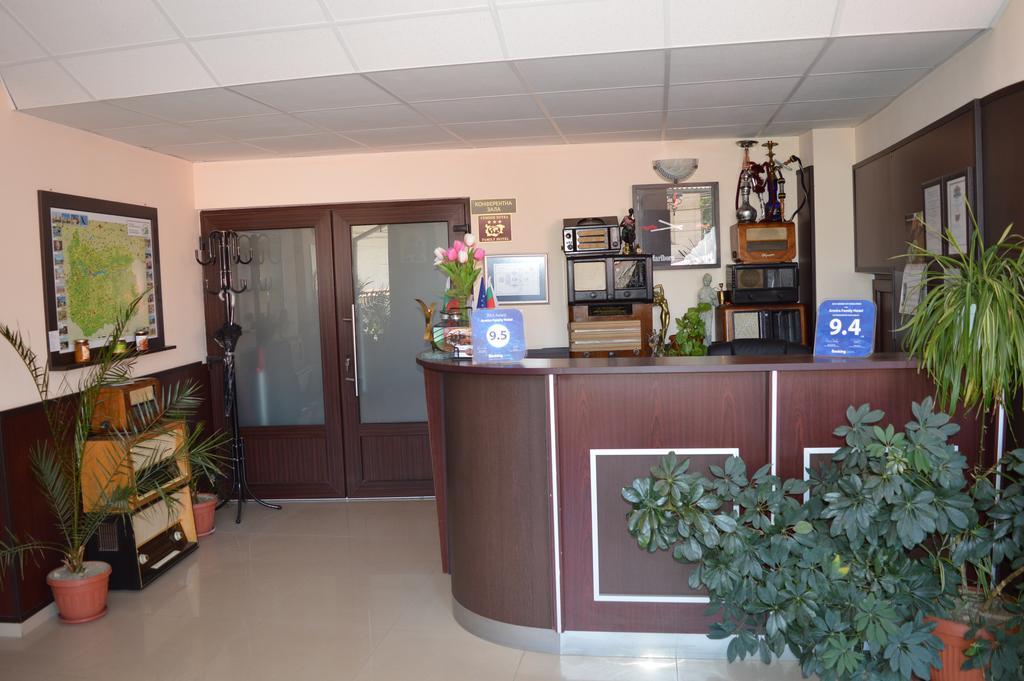 Armira Family Hotel Ivajlovgrad Esterno foto