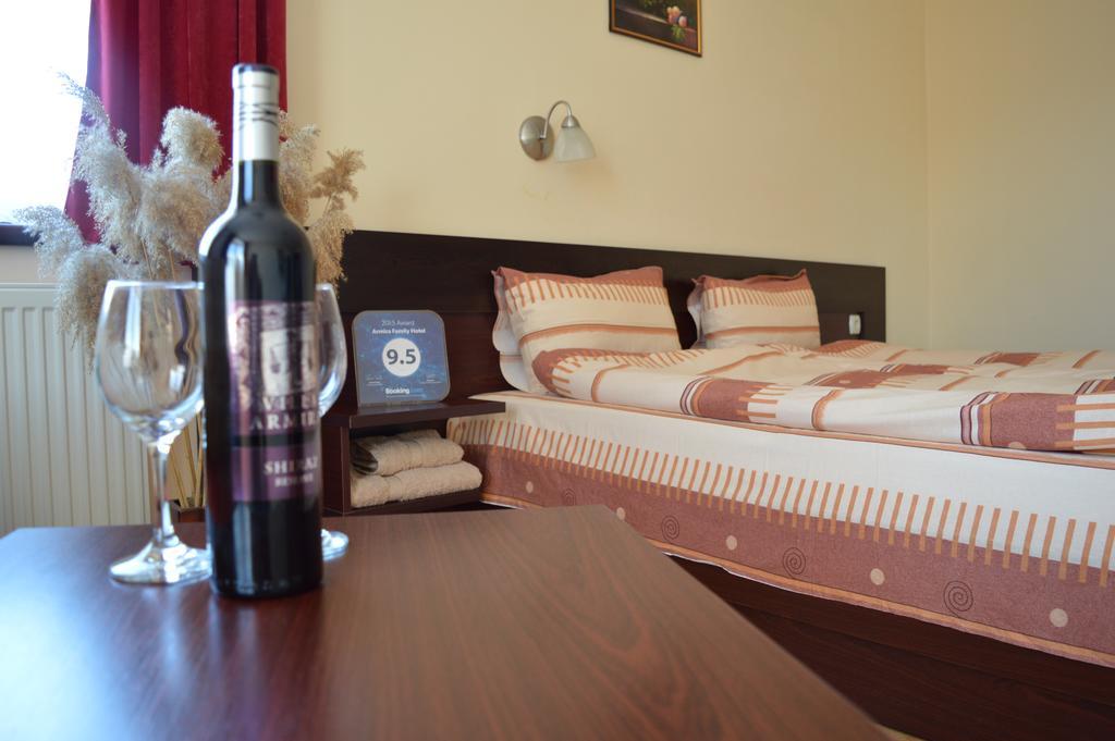 Armira Family Hotel Ivajlovgrad Esterno foto