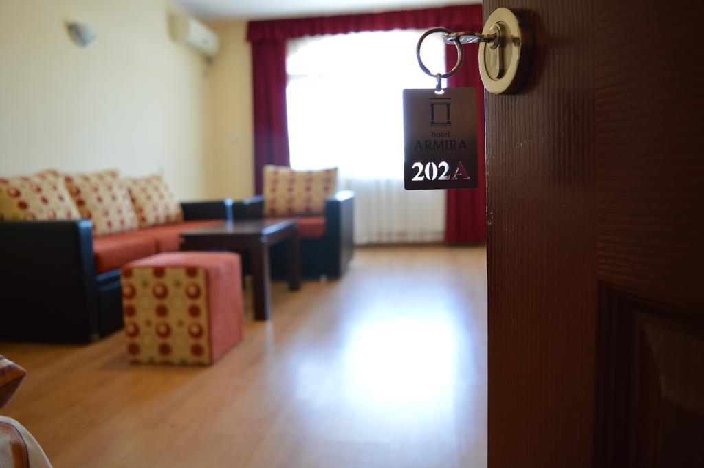 Armira Family Hotel Ivajlovgrad Esterno foto